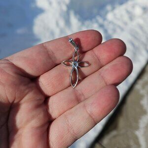 10K White Gold Aquamarine Curved Filigree Cross Pendant Charm 1x.75 Inches